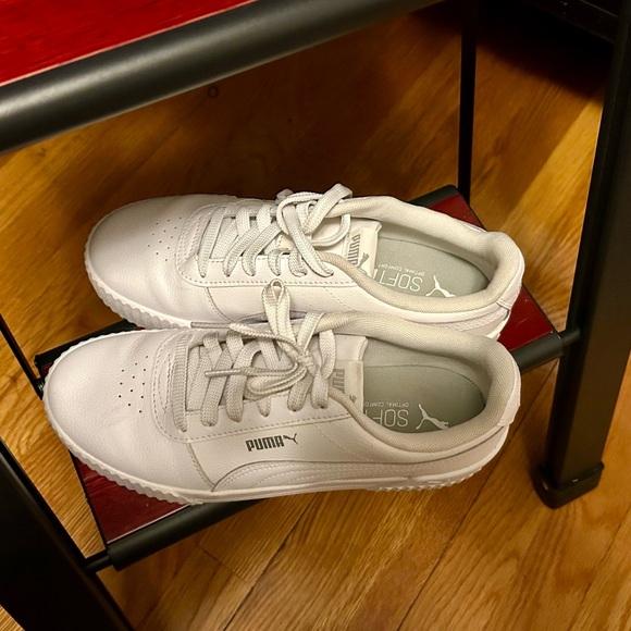White Puma Sneakers - Picture 2 of 3